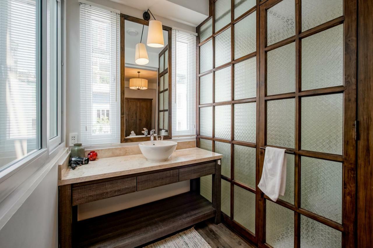 Mira Moon - Calmette Bed & Breakfast Bandar Ho Chi Minh Luaran gambar